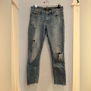 Lucky Brand Brooke Capri 2/26